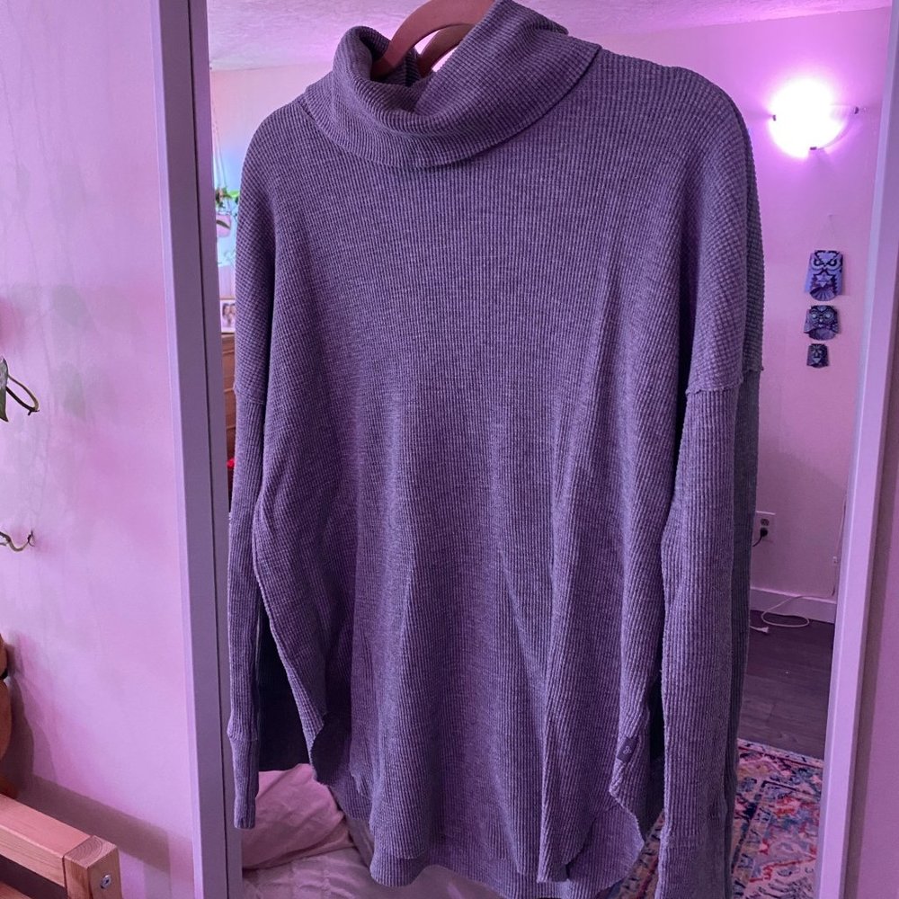 Grey TNA Turtle Neck Thermal